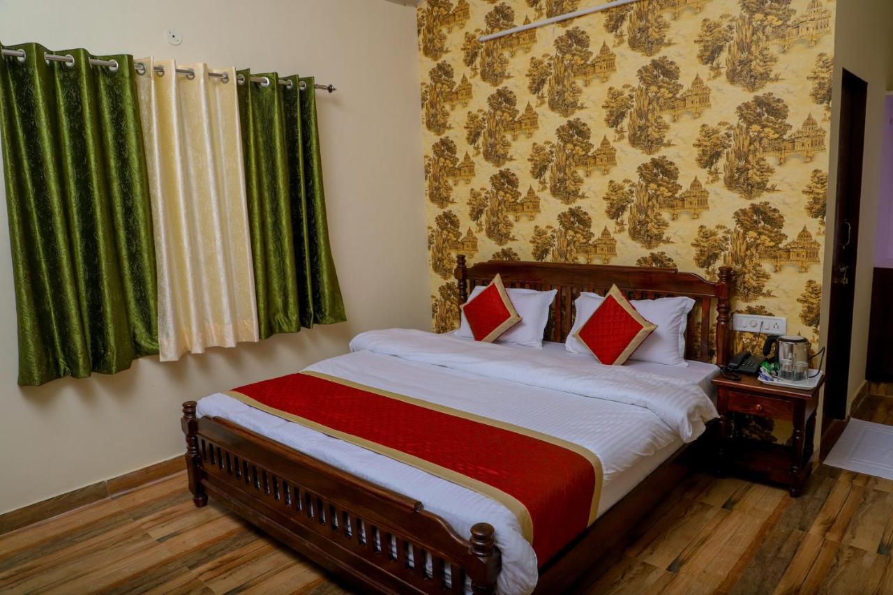 Hotel Yash Vilas Савай Мадхопур Екстериор снимка